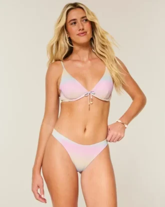 Braguita de bikini atrevida con brillo y corte alto