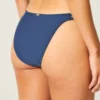 Braguita de bikini atrevida con doble tirante y abalorios