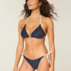 Braguita de bikini atrevida con lazo lateral