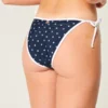 Braguita de bikini atrevida con lazos laterales