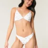 Braguita de bikini con aberturas altas
