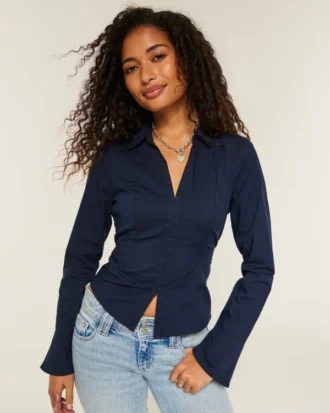 Camisa con mangas acampanadas