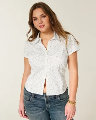 Camisa elástica de popelín con botones y manga corta