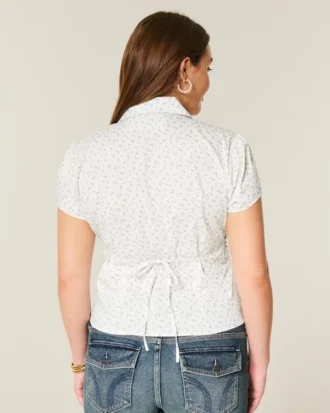 Camisa elástica de popelín con botones y manga corta