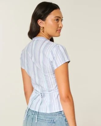 Camisa Henley de manga corta y cuello en V
