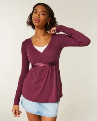 Camiseta babydoll de manga larga con cruzado delantero