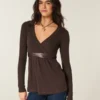 Camiseta babydoll de manga larga con cruzado delantero