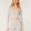 Camiseta con cuello cuadrado Active Recharge de Gilly Hicks