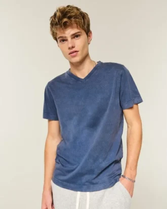 Camiseta con cuello en V