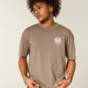 Camiseta con estampado Boxy NASCAR Liquid Death Camiseta con estampado Boxy NASCAR Liquid Death