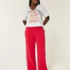 Camiseta con estampado y cuello en V de los Wisconsin Badgers