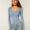 Camiseta de manga larga sin costuras con cuello redondo