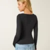 Camiseta de manga larga sin costuras con cuello redondo