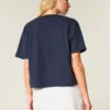 Camiseta gráfica con cuello en V de la Universidad de Siracusa
