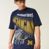 Camiseta gráfica cuadrada Michigan Wolverines