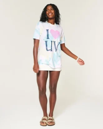 Camiseta oversize con estampado tie-dye «I Heart UV»