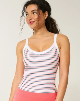 Camiseta sin mangas con puntas Gilly Hicks Active Recharge