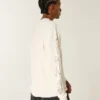 Camiseta térmica con estampado grafiti