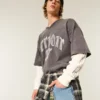 Camiseta térmica con estampado grafiti