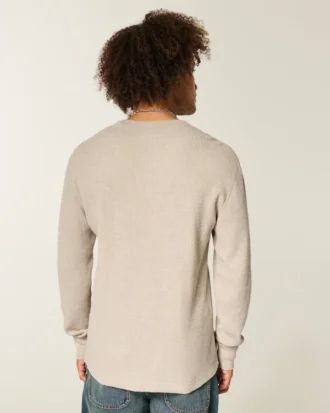 Camiseta térmica de manga larga y cuello redondo de corte holgado