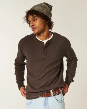 Camiseta térmica holgada Henley