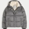 Chaqueta acolchada con forro de piel sintética