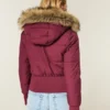 Chaqueta bomber acolchada con ribete de piel sintética