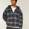 Chaqueta skater con capucha de franela a cuadros
