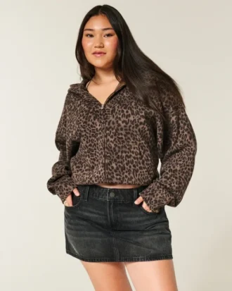 Falda pantalón mini vaquera de talle bajo