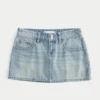 Falda pantalón mini vaquera de talle bajo