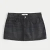 Falda pantalón mini vaquera de talle bajo