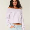 Jersey cómodo con hombros descubiertos y cuello vuelto de Hollister