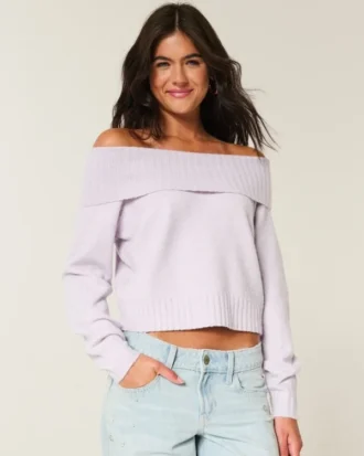 Jersey cómodo con hombros descubiertos y cuello vuelto de Hollister