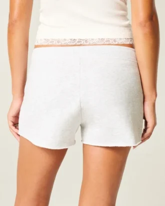 Mini pantalón corto de felpa