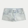 Mini shorts vaqueros de talle bajo y lavado claro