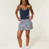 Minifalda pantalón con volantes de punto