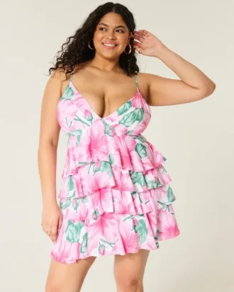 Minivestido babydoll con cuello en V y volantes