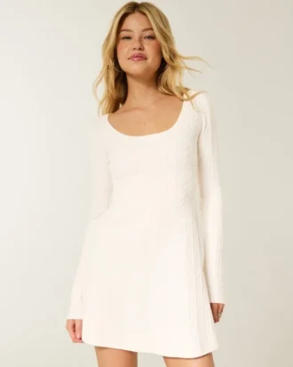 Minivestido babydoll con lazo en la espalda