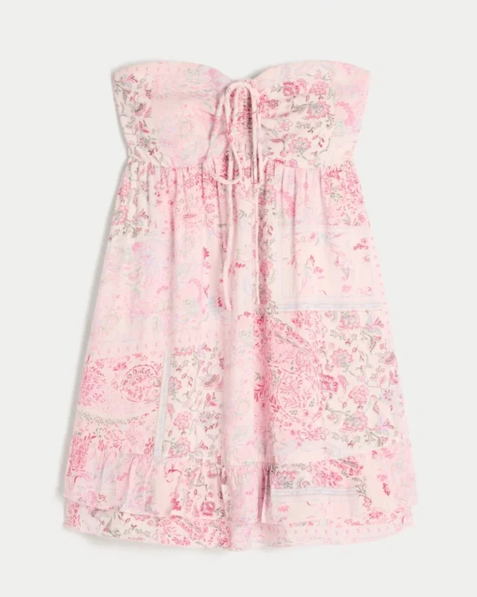 Minivestido babydoll sin tirantes con volantes