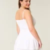 Minivestido con ribete de encaje