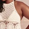 Minivestido cruzado estilo croché