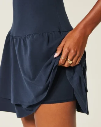Minivestido de punto con volantes
