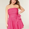 Minivestido sin tirantes con lazo