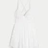 Mono babydoll con espalda abierta