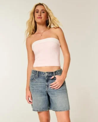 Pantalón corto holgado de cintura ajustable, lavado medio y talle bajo