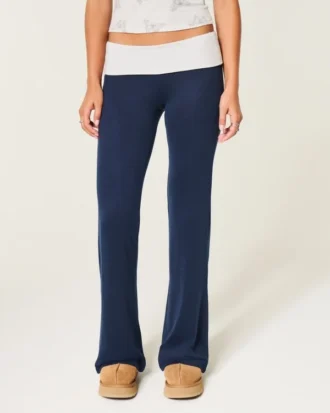 Pantalones acampanados con cintura cruzada de punto Always Cozy