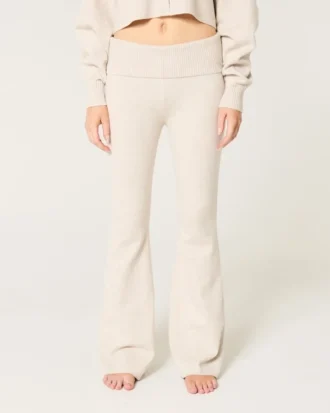 Pantalones acampanados con cintura doblada y tejido de punto de Gilly Hicks