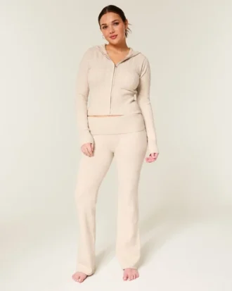 Pantalones bootcut con vuelta de punto de Gilly Hicks