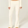 Pantalones bootcut con vuelta de punto de Gilly Hicks