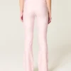 Pantalones bootcut envolventes Active Recharge de Gilly Hicks